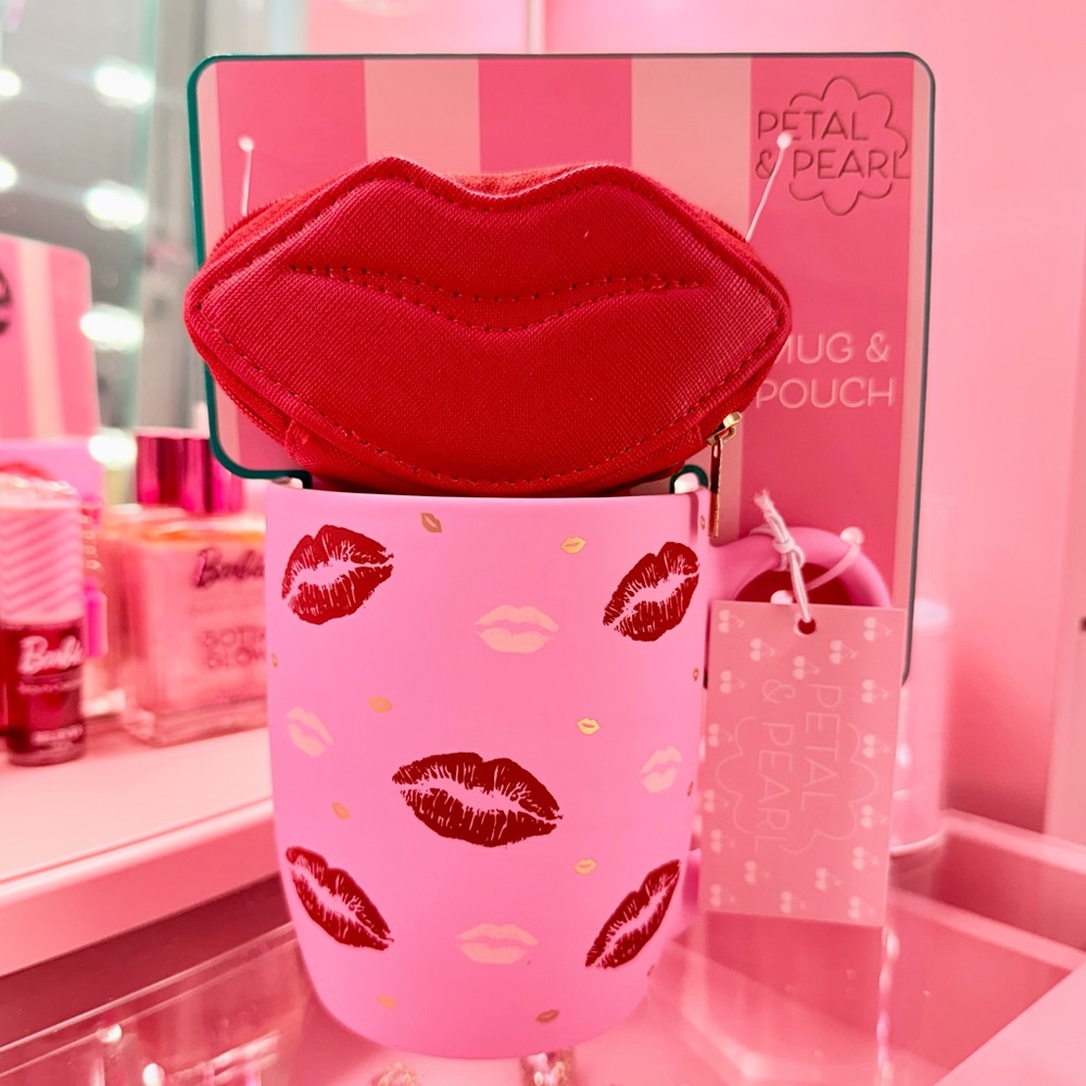 Pink Ceramic Cup Lip Kiss Print Petal & Pearl Coffee Mug Lip Pouch Gift Set